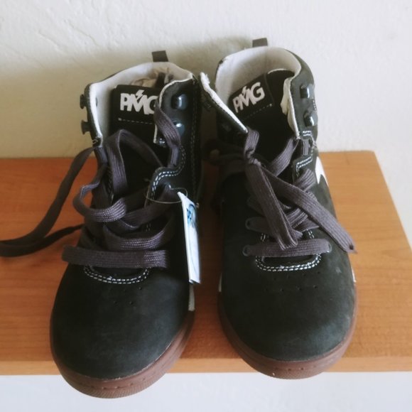 Boys Hi-Top Sneakers Shoes By PRIMIGI black Laces Kids Size US 13 (32) NWT - Picture 3 of 11
